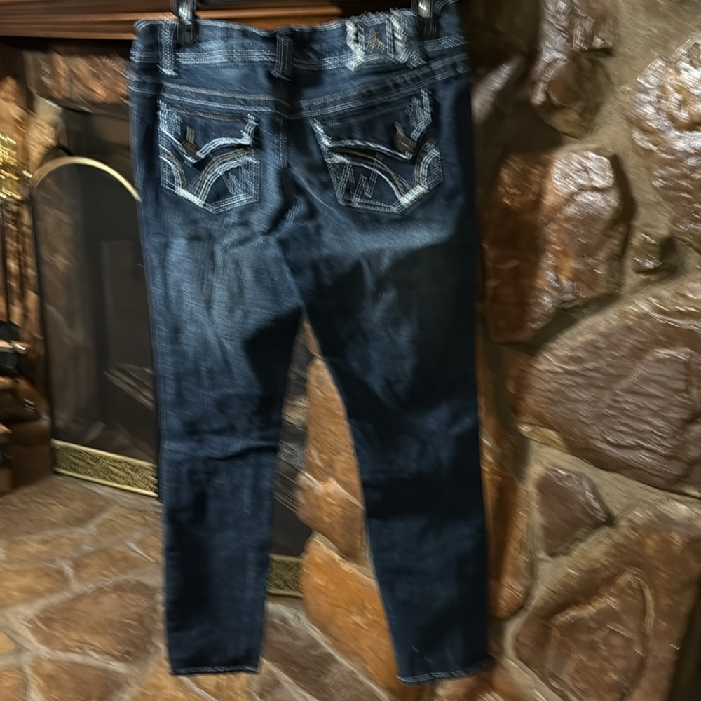 Hydraulic Blue Straight Leg Jeans Distressed Style - Picture 3 of 4
